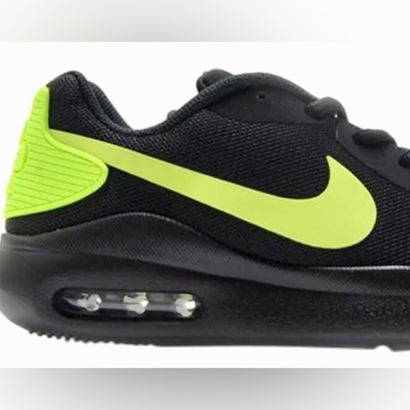 Boys 5Y Nike Air Max Oketo - Picture 8 of 8